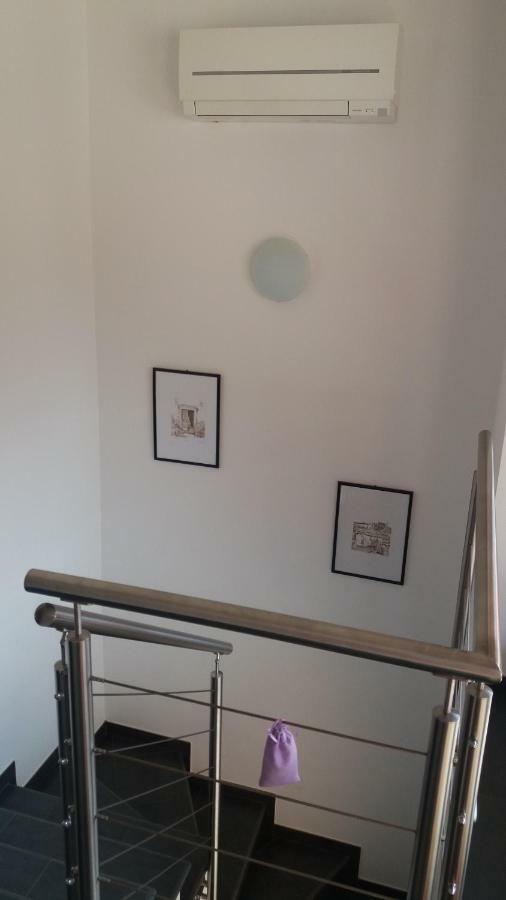 Pocitniska Hisa Guest House Dobravlje Luaran gambar